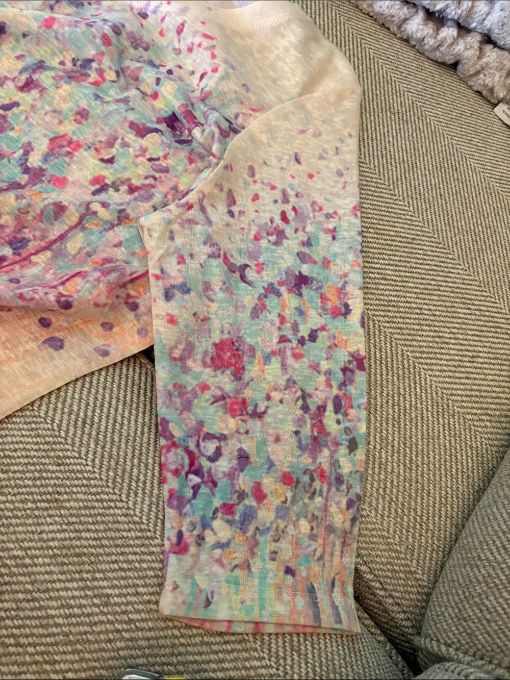 FDJ V-Neck Long Sleeve Floral Watercolor Top - Pastel Multi